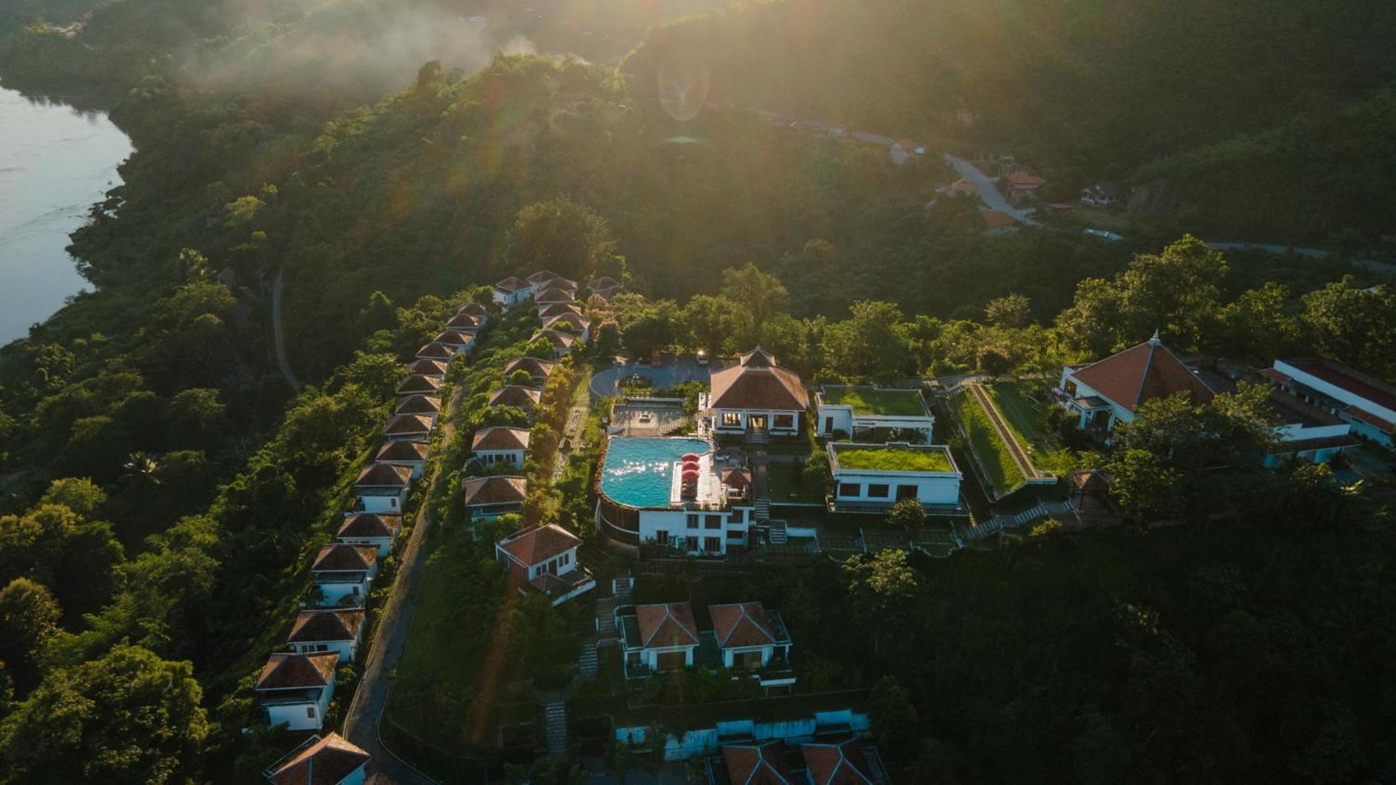 Le Grand Pakbeng Otel Dış mekan fotoğraf